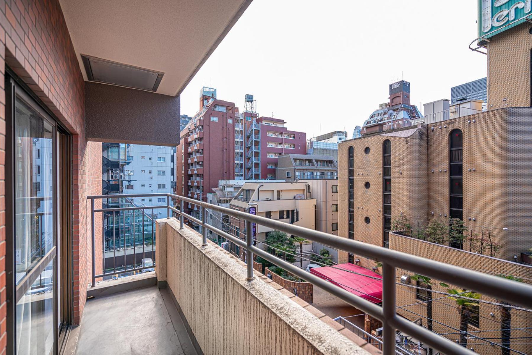 新宿歌舞伎町東新宿站3分钟，徒步伊势丹4分钟免费wi-Fi！ Tokyo Bagian luar foto